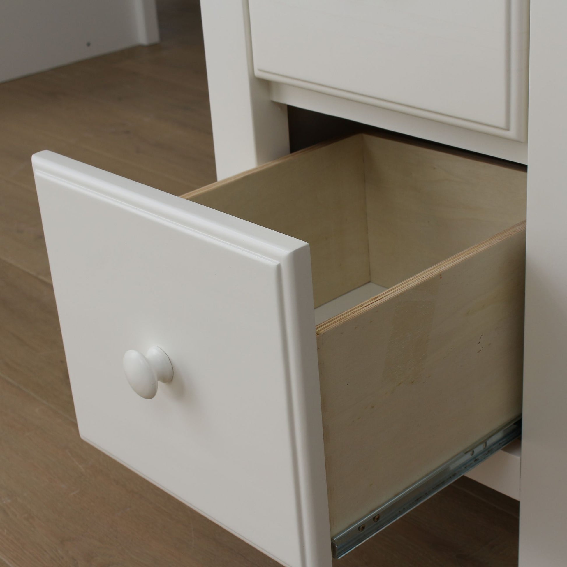 Ambire - Twin Over Twin L-Shaped Bunk Bed with Dual Storage Towers