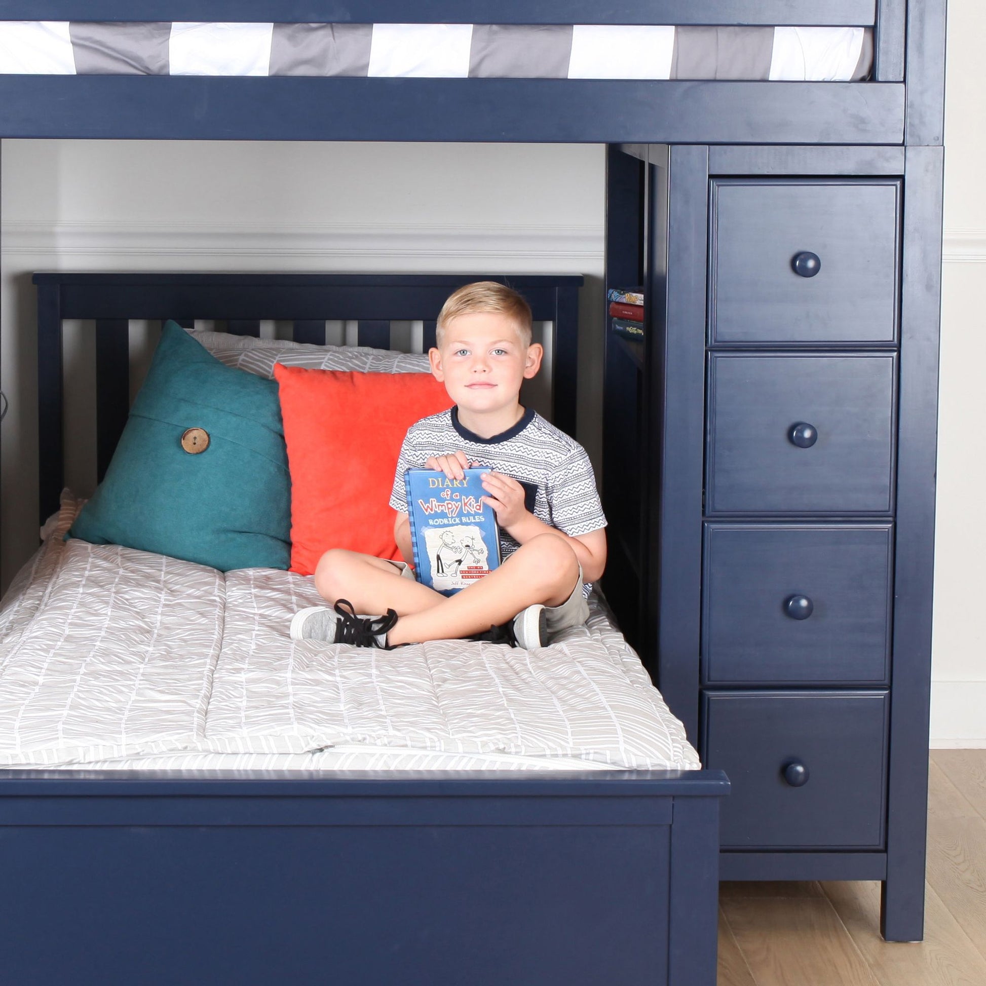 Ambire - Twin Over Twin L-Shaped Bunk Bed with Dual Storage Towers